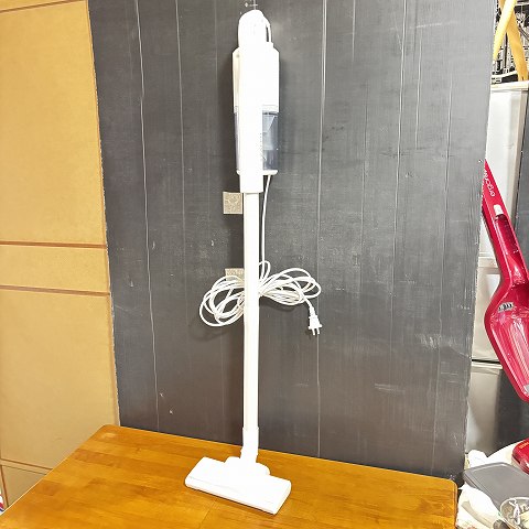コード式サイクロン掃除機　Leacco　S10　税込2500円