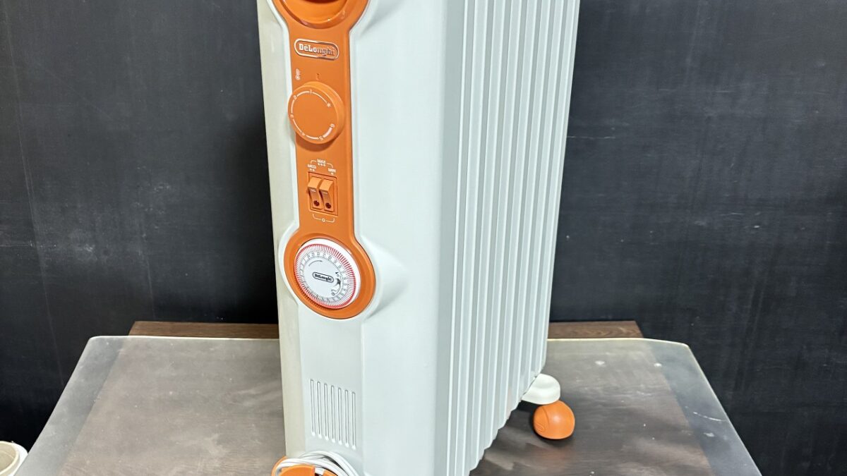 デロンギ　オイルヒーター　税込5500円